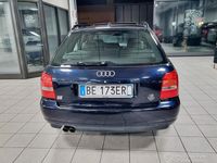 Usata Audi S4 Ambiente 265 CV (194 kW) 1999 Blu Station wagon