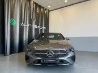 Usata Mercedes CLA200 Advanced 163 CV (119 kW) 2025 Grigio Berlina