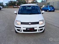 Usata Fiat Panda Classica 69 CV (50 kW) 2012 Bianco Utilitaria