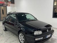 Usata VW Golf III 90 CV (66 kW) 1996 Nero Cabrio