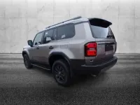 Nuova Toyota Land Cruiser Lounge 205 CV (150 kW) 2026 Marrone Station wagon