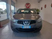 Usata Nissan Qashqai Acenta 117 CV (86 kW) 2013 Grigio SUV