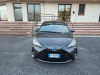 Usata Toyota Yaris Edition 101 CV (74 kW) 2017 Grigio Utilitaria