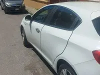 Usata Alfa Romeo Giulietta 105 CV (77 kW) 2013 Bianco Utilitaria