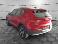 Usata Volvo XC40 Momentum 129 CV (94 kW) 2021 Rosso SUV