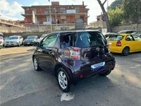 usata Toyota iQ 1.0 - NEOPATENTATI