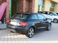 Usata Audi A1 Attraction 105 CV (77 kW) 2011 Nero Utilitaria
