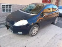 Usata Fiat Grande Punto 77 CV (56 kW) 2010 Bluazzurro Utilitaria