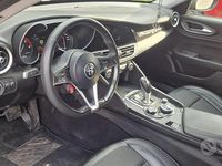 Usata Alfa Romeo Giulia 150 CV (110 kW) 2017 Blu Berlina