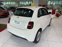 Usata Fiat 500e Action 42 kW (58 CV) 2024 Bianco Berlina