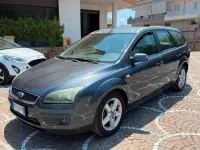 Usata Ford Focus S 90 CV (66 kW) 2006 Grigio Station wagon