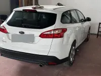 Usata Ford Focus 116 CV (85 kW) 2014 Bianco Station wagon