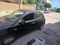 Usata Lancia Ypsilon 69 CV (50 kW) 2017 Nero Utilitaria