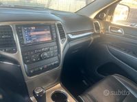 Usata Jeep Grand Cherokee 241 CV (177 kW) 2011 Nero SUV