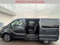Usata Renault Trafic 150 CV (110 kW) 2024 Grigio Monovolume
