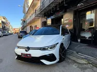 Usata VW Golf VIII R 320 CV (235 kW) 2021 Bianco Berlina