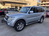 Usata Mitsubishi Pajero Instyle 170 CV (125 kW) 2007 Argento SUV