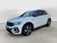 Usata VW T-Roc R-line 150 CV (110 kW) 2022 Bianco pastello SUV