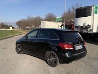 Usata Mercedes B180 109 CV (80 kW) 2016 Monovolume