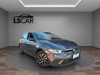 Usata VW Polo Style 95 CV (69 kW) 2023 Grigio Utilitaria