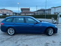 Usata BMW 320 184 CV (135 kW) 2016 Blu Station wagon