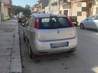 Usata Fiat Grande Punto 75 CV (55 kW) 2006 Grigio Utilitaria