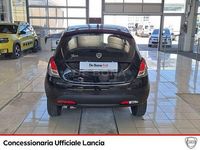 Usata Lancia Ypsilon Gold 69 CV (50 kW) 2019 Nero Utilitaria