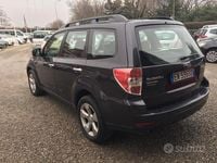 Usata Subaru Forester Comfort 146 CV (107 kW) 2012 Nero SUV
