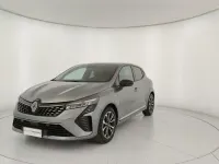Usata Renault Clio Techno 90 CV (66 kW) 2024 Grigio Utilitaria