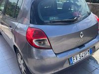 Usata Renault Clio III 68 CV (50 kW) 2010 Berlina