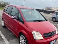 Usata Opel Meriva 75 CV (55 kW) 2004 Rosso Monovolume