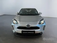 Usata Toyota Yaris Cross Active 116 CV (85 kW) 2023 Grigio SUV