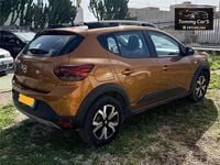 Usata Dacia Sandero Stepway 100 CV (73 kW) 2021 Grigio SUV