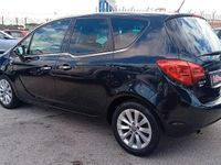 Usata Opel Meriva Cosmo 95 CV (69 kW) 2013 Nero Monovolume