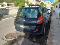 Usata Renault Scénic II 130 CV (95 kW) 2007 Nero Monovolume