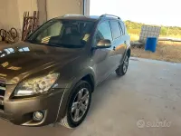 Usata Toyota RAV4 150 CV (110 kW) 2009 Marrone SUV
