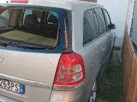 Usata Opel Zafira 150 CV (110 kW) 2009 Monovolume