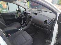 Usata Opel Meriva 2013 Bianco Monovolume