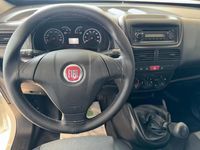 Usata Fiat Doblò 95 CV (69 kW) 2011 Bianco Monovolume
