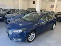 Usata Ford Focus Titanium 120 CV (88 kW) 2016 Grigio Berlina