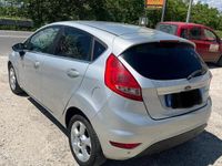 Usata Ford Fiesta 80 CV (58 kW) 2010 Grigio Utilitaria