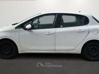 Usata Peugeot 208 83 CV (61 kW) 2015 Bianco Utilitaria