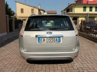 Usata Ford Focus 141 CV (103 kW) 2009 Grigio Station wagon