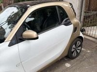 Usata Smart ForTwo Coupé 41 kW (56 CV) 2023 Argento Utilitaria