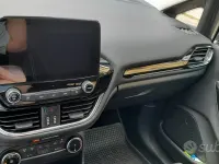 Usata Ford Fiesta Titanium 75 CV (55 kW) 2023 Grigio Utilitaria
