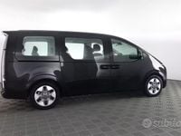 Usata Hyundai Staria 177 CV (130 kW) 2023 Abyss black Monovolume