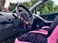 Usata Toyota Yaris Sol 101 CV (74 kW) 2010 Grigio Utilitaria