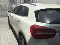 Usata Mercedes GLA200 136 CV (100 kW) 2015 Bianco SUV