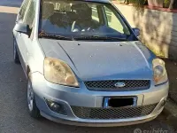 Usata Ford Fiesta 68 CV (50 kW) 2007 Utilitaria