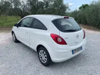 Usata Opel Corsa 86 CV (63 kW) 2012 Bianco Utilitaria